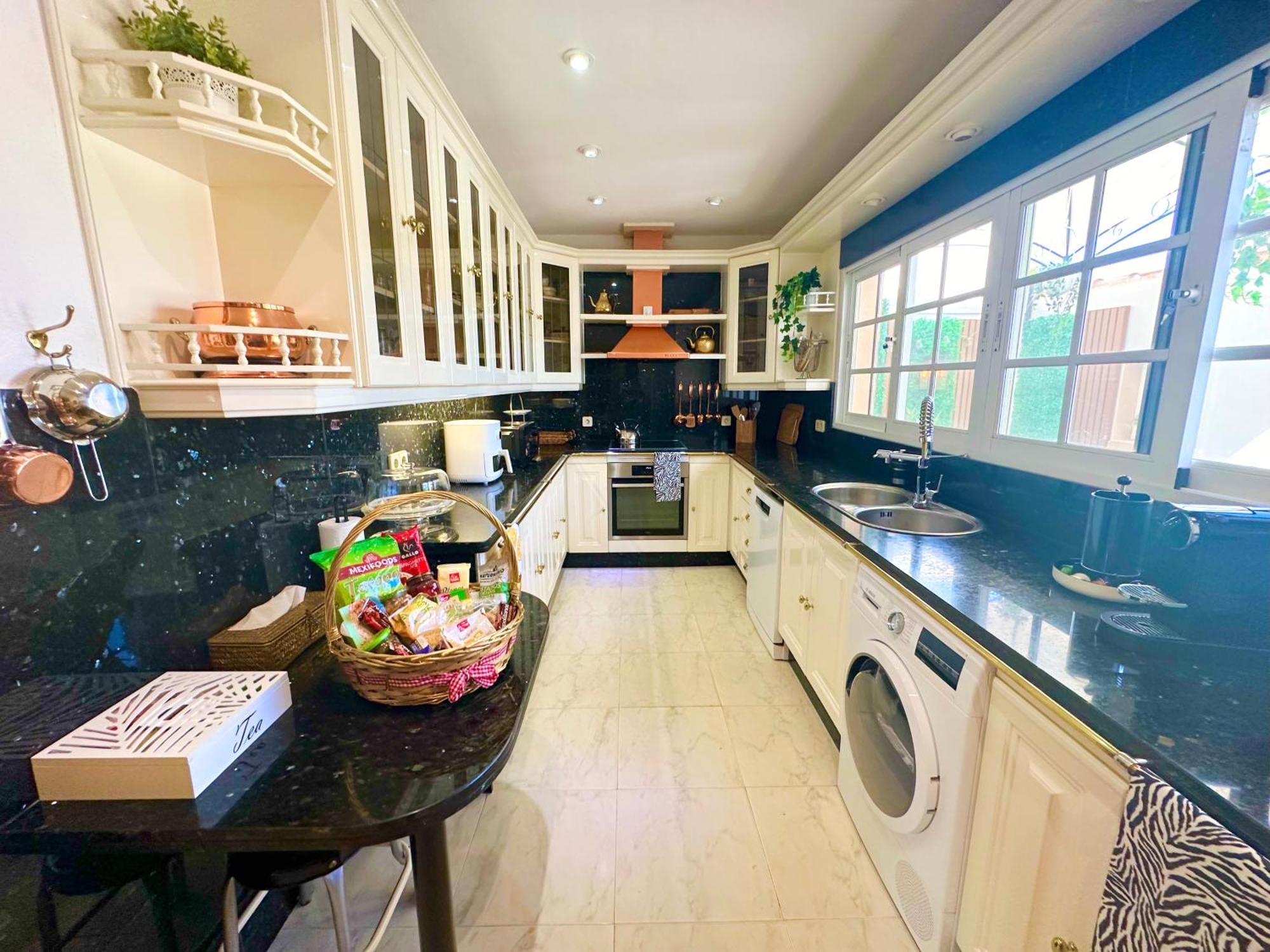 Villa Casacara Marbella Beachside Costabella -Spain エクステリア 写真