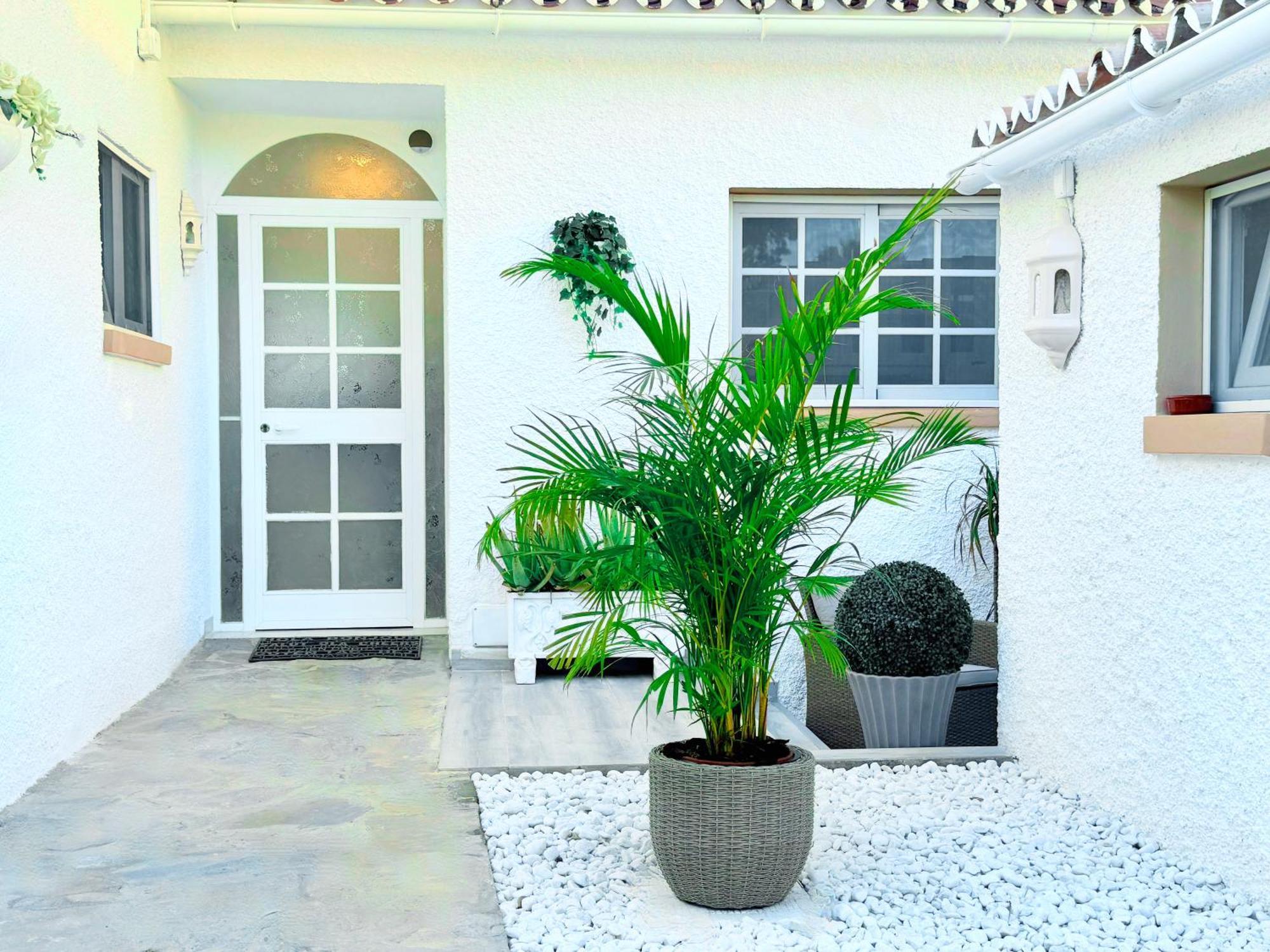 Villa Casacara Marbella Beachside Costabella -Spain エクステリア 写真