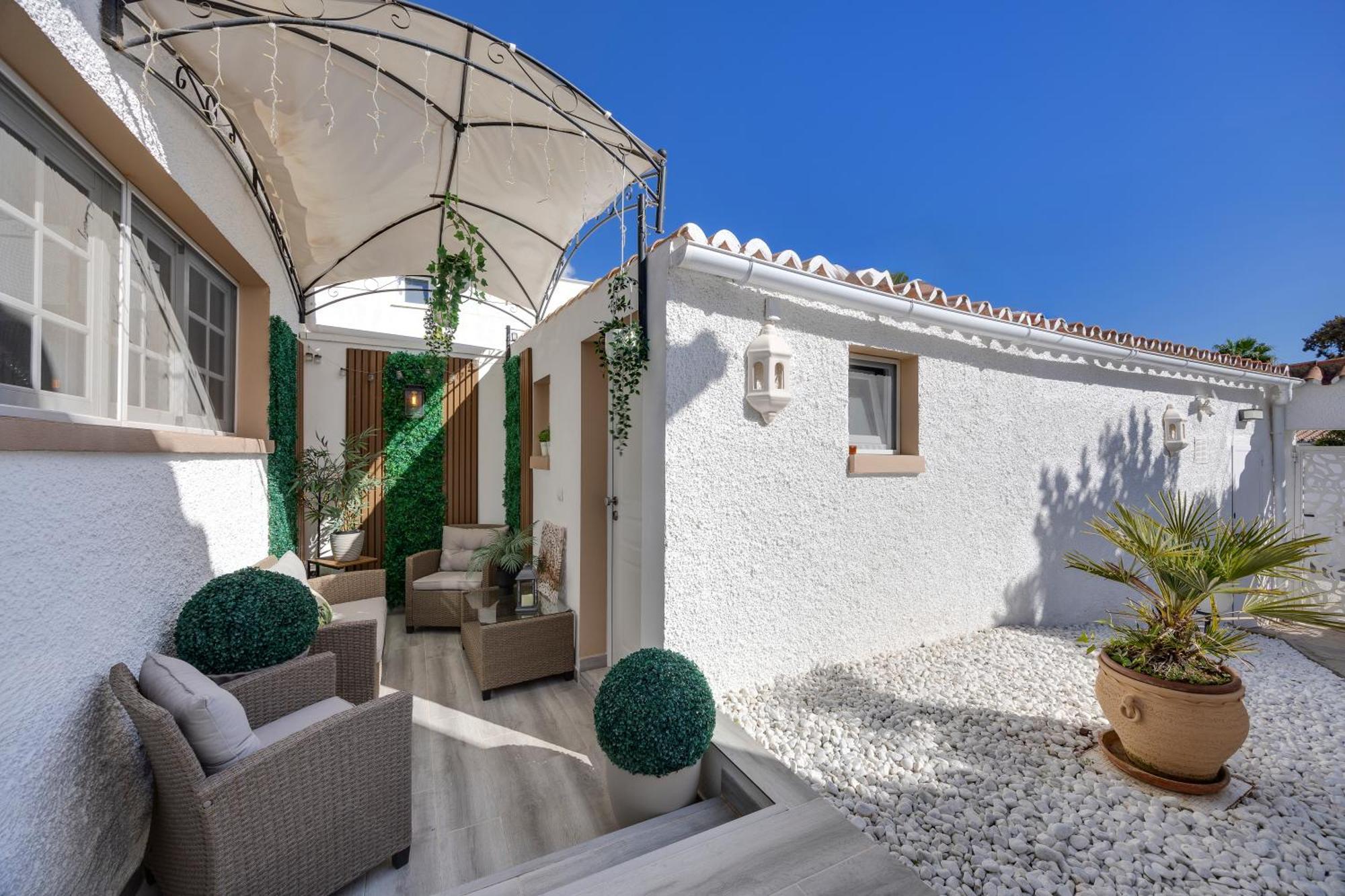Villa Casacara Marbella Beachside Costabella -Spain エクステリア 写真