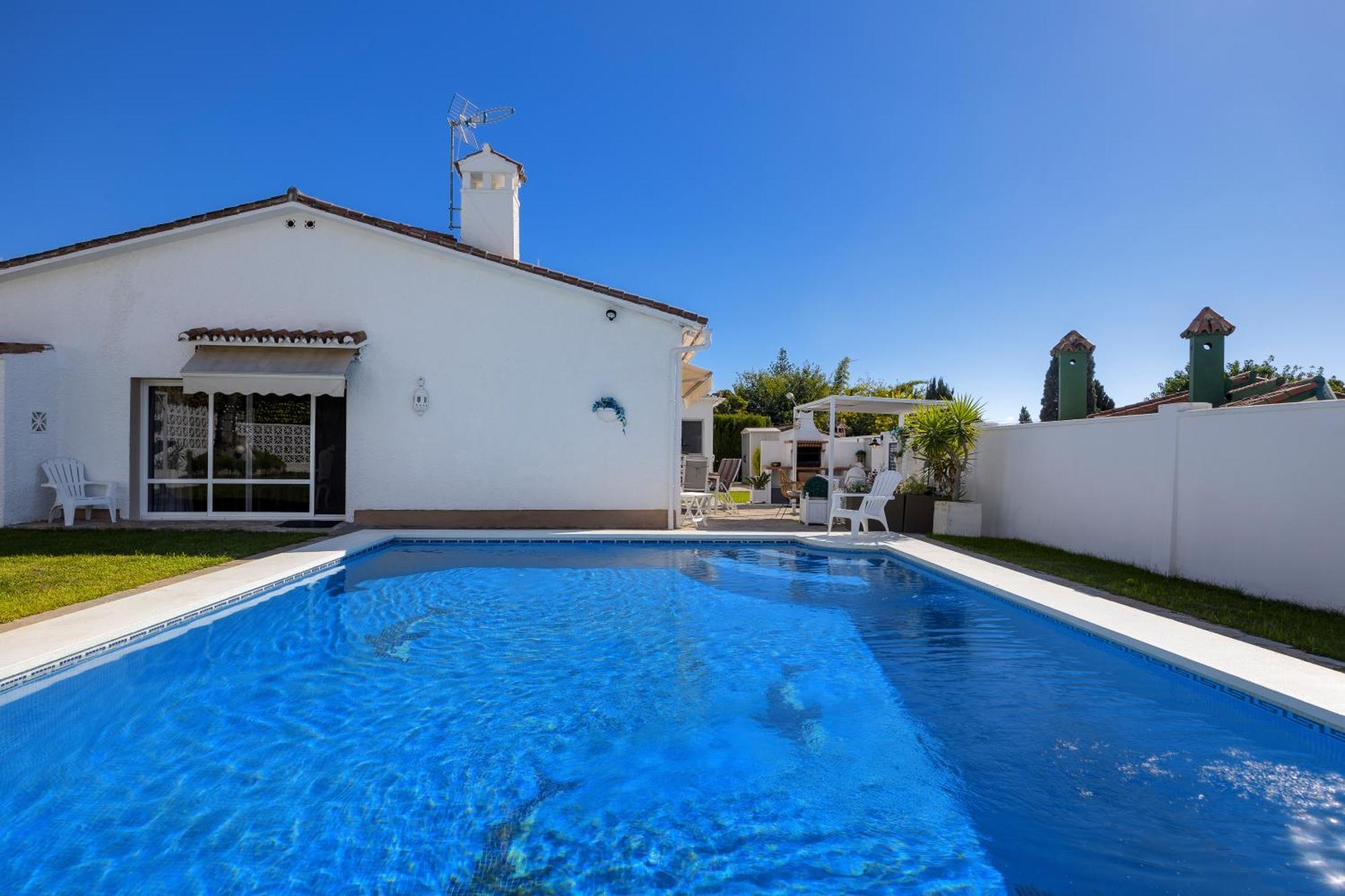 Villa Casacara Marbella Beachside Costabella -Spain エクステリア 写真
