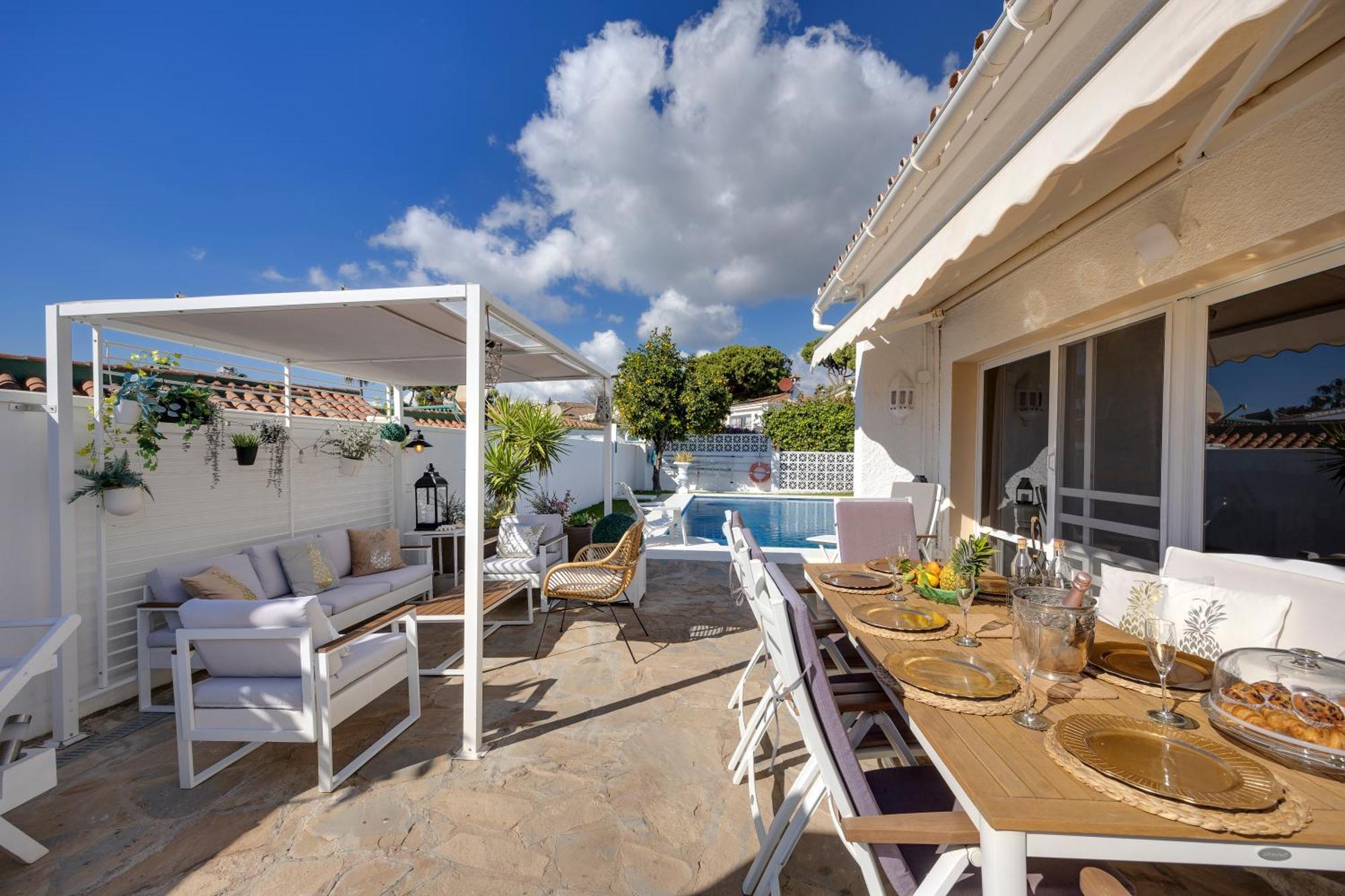 Villa Casacara Marbella Beachside Costabella -Spain エクステリア 写真